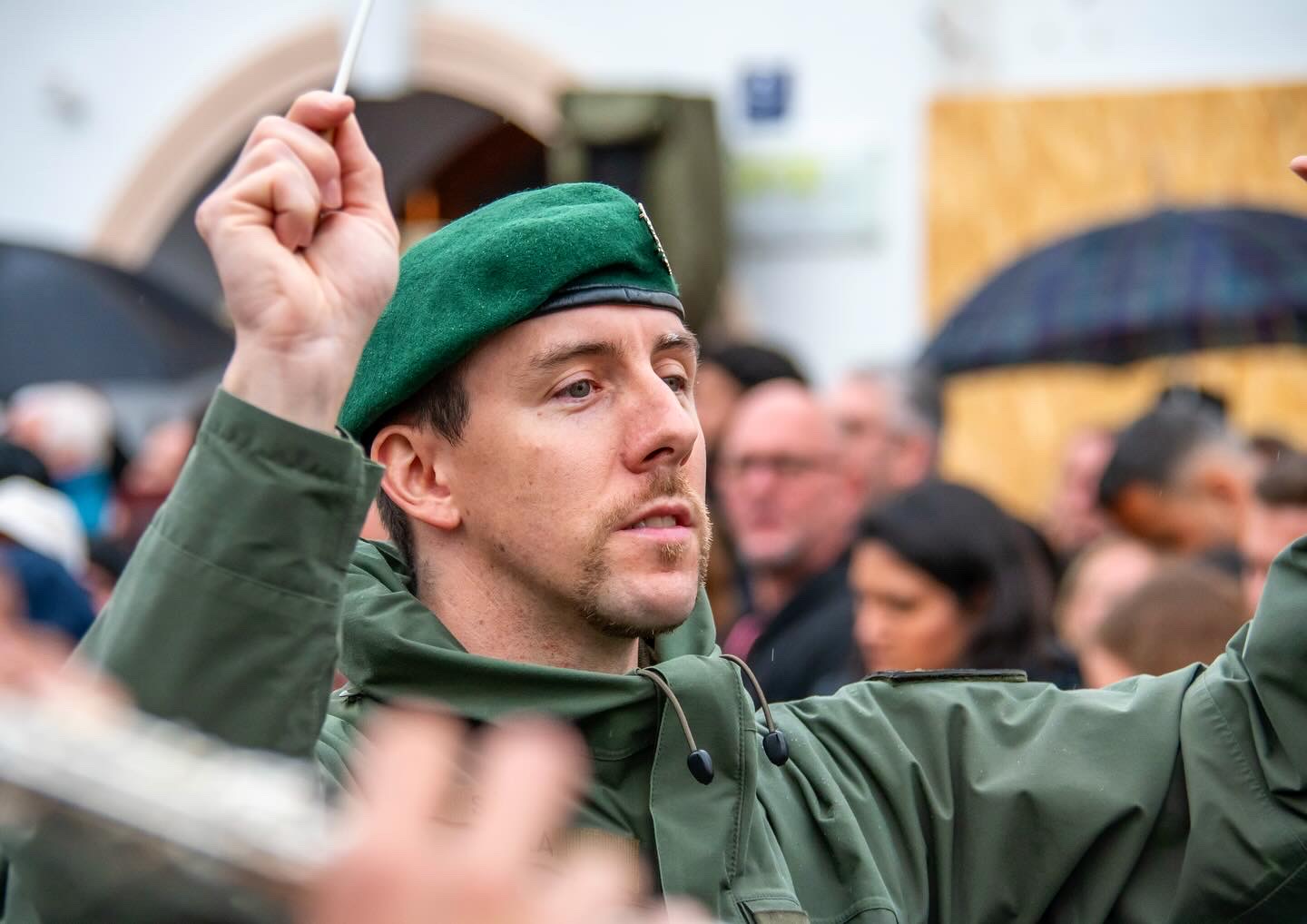 E367EC87-6C82-45FE-8E3F-429BE4690D7F